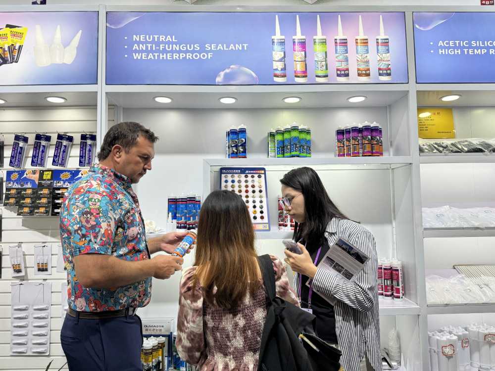 olivia silikónový tmel Canton Fair stánok